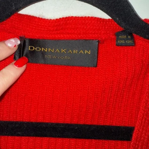 Donna Karan 100% Cashmere Ribbed Cardigan - Red M